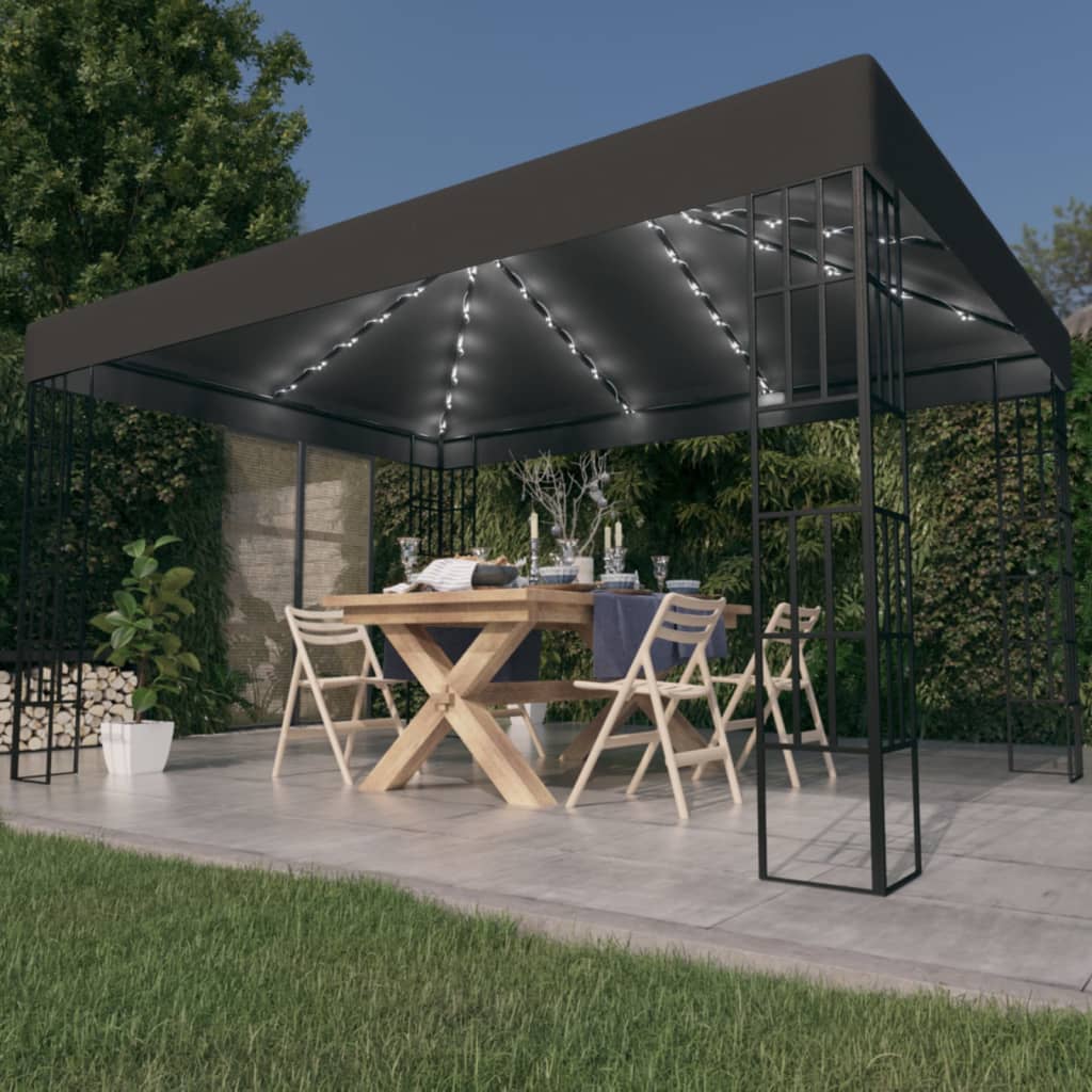 Prieel Met Led-Lichtslinger Kleurig